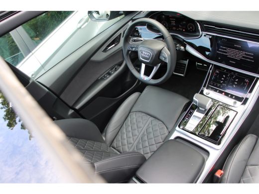 Audi Q8 60 TFSIe quattro S Competition | DEALER OH! | FULL OPTION! | PANODAK | 360 CAMERA | MEMORY SEATS ... ActivLease financial lease