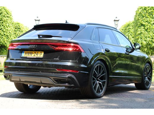 Audi Q8 60 TFSIe QUATTRO S Competition TREKHAAK ELEKTR | ELEKTR KELP | 22'' LMV | ADAPTIVE CRUISE | STOEL... ActivLease financial lease
