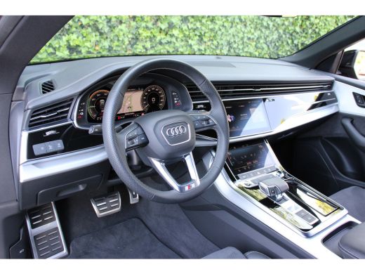 Audi Q8 60 TFSIe QUATTRO S Competition TREKHAAK ELEKTR | ELEKTR KELP | 22'' LMV | ADAPTIVE CRUISE | STOEL... ActivLease financial lease