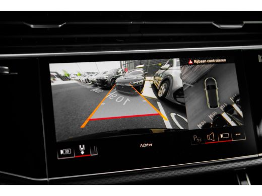 Audi Q8 Pro Line S Competition | Adaptive cruise control | Bang & Olufsen Premium 3D | Glazen panoramadak ActivLease financial lease