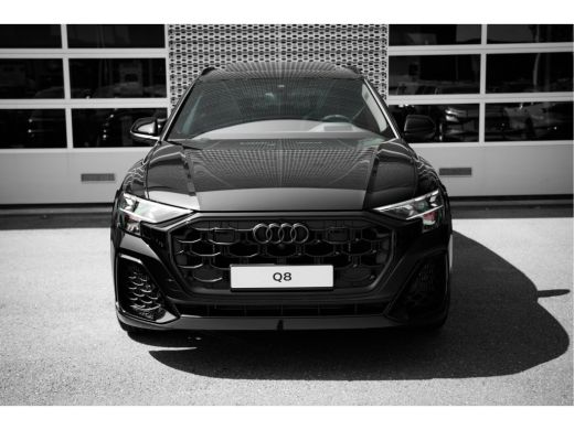 Audi Q8 Pro Line S Competition | Adaptive cruise control | Bang & Olufsen Premium 3D | Glazen panoramadak ActivLease financial lease