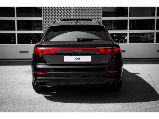 Audi Q8 Pro Line S Competition | Adaptive cruise control | Bang & Olufsen Premium 3D | Glazen panoramadak ActivLease financial lease
