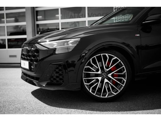 Audi Q8 Pro Line S Competition | Adaptive cruise control | Bang & Olufsen Premium 3D | Glazen panoramadak ActivLease financial lease