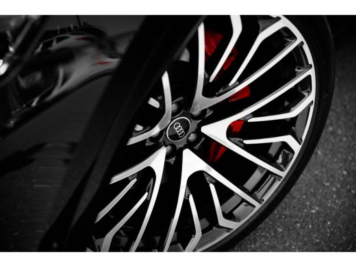 Audi Q8 Pro Line S Competition | Adaptive cruise control | Bang & Olufsen Premium 3D | Glazen panoramadak ActivLease financial lease