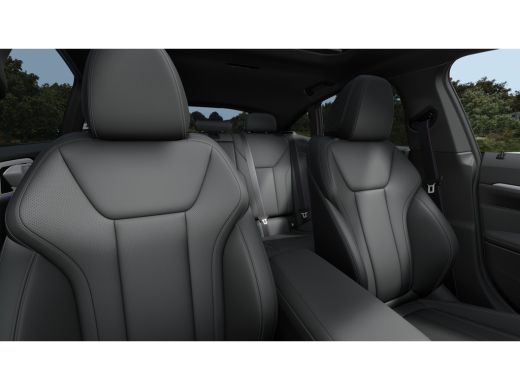 BMW i4 eDrive40 M Sport / Schuif-kanteldak / Achteruitrijcamera / Comfort Access / Adaptieve LED / Stoel... ActivLease financial lease