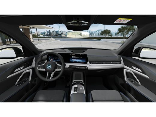 BMW iX1 eDrive20 High Executive M Sport / Panoramadak / Trekhaak / Sportstoelen / M Adaptief onderstel / ... ActivLease financial lease