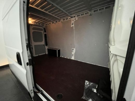 Citroën ë-Jumper 435 L3H2 Club 70 kWh | Airco | Cruise control | Parkeersensor achter ActivLease financial lease