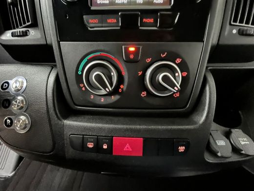 Citroën ë-Jumper 435 L3H2 Club 70 kWh | Airco | Cruise control | Parkeersensor achter ActivLease financial lease