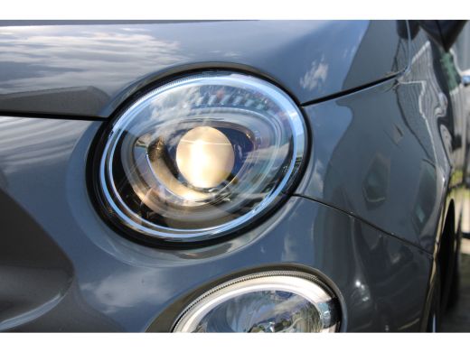 Fiat 500 1.0 Hybrid CULT Navigatie / Airco / Cruise Control | Airco | Alarm klasse 1(startblokkering) | Ba... ActivLease financial lease