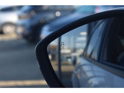 Fiat 600 1.2 Hybrid La Prima 8 Jaar Garantie! | Vol-Leder | Massage | Adaptive Cruise | Elektr. Achterklep... ActivLease financial lease