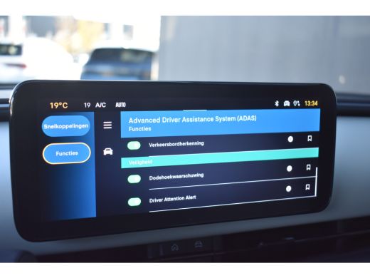 Fiat 600 1.2 Hybrid La Prima 8 Jaar Garantie! | Vol-Leder | Massage | Adaptive Cruise | Elektr. Achterklep... ActivLease financial lease