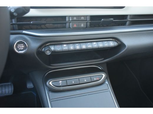 Fiat 600 1.2 Hybrid La Prima 8 Jaar Garantie! | Vol-Leder | Massage | Adaptive Cruise | Elektr. Achterklep... ActivLease financial lease