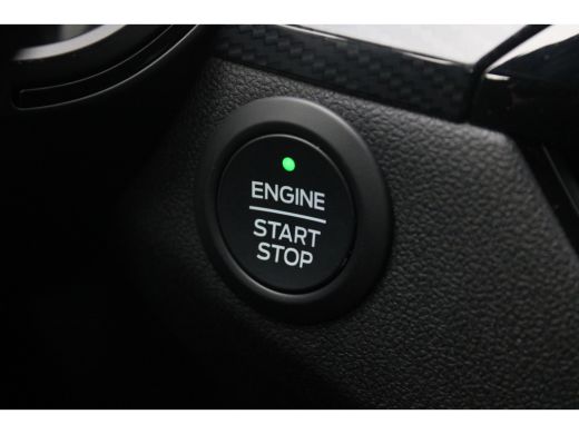 Ford Kuga 2.5 PHEV ST-Line NL Auto | 18'' | Standkachel | Keyless-entry | Parkeercamera | DAB-Audio | Priva... ActivLease financial lease