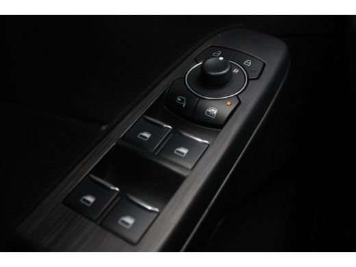 Ford Kuga 2.5 PHEV ST-Line NL Auto | 18'' | Standkachel | Keyless-entry | Parkeercamera | DAB-Audio | Priva... ActivLease financial lease