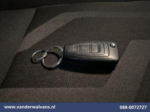 Ford Transit Connect 1.5 TDCI L1H1 Euro6 Airco | Cruisecontrol | Trekhaak Parkeersensoren ActivLease financial lease