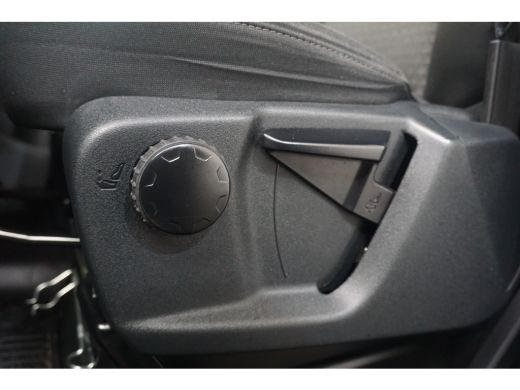 Ford Transit Custom 320 2.0 TDCI L2H1 Trend Kombi | 9-Persoons | BPM-Vrij | PDC Voor + Achter | Cruise Control | Voor... ActivLease financial lease