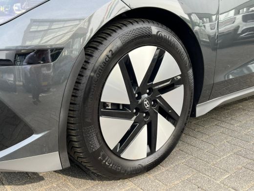 Hyundai IONIQ 6 77.4 kWh 229pk Connect | Carplay | Camera | Climate | Keyless | Navigatie | Full Led | Elek. Klep... ActivLease financial lease