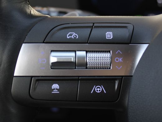 Hyundai Kona Comfort Smart 65.4 kWh | Cruise control adaptief met Stop&Go en stuurhulp | Dodehoekdetectie met ... ActivLease financial lease