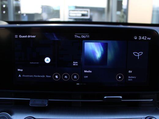 Hyundai Kona Comfort Smart 65.4 kWh | Cruise control adaptief met Stop&Go en stuurhulp | Dodehoekdetectie met ... ActivLease financial lease