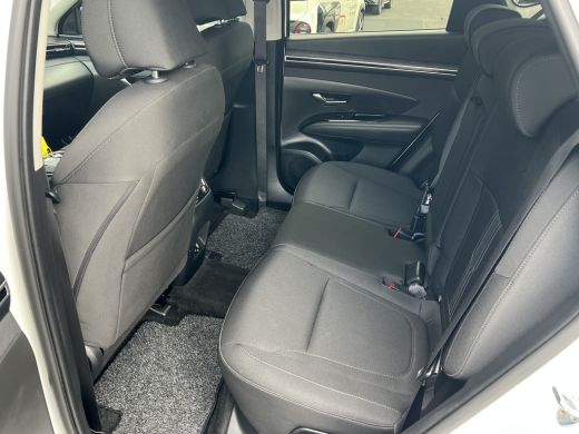 Hyundai Tucson 1.6 T-GDI 265pk PHEV Comfort Smart 4WD Automaat | Climate | Camera | Carplay | Keyless | Trekhaak... ActivLease financial lease