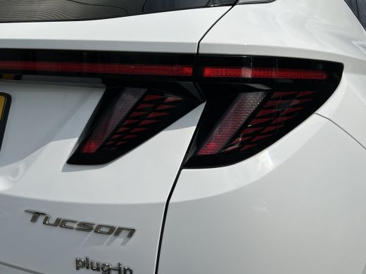 Hyundai Tucson 1.6 T-GDI 265pk PHEV Comfort Smart 4WD Automaat | Climate | Camera | Carplay | Keyless | Trekhaak... ActivLease financial lease