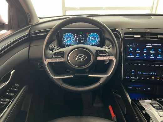 Hyundai Tucson 1.6 T-GDI PHEV Premium 4WD Tijdelijk gratis trekhaak!! | 360 Camera | Actieve rijbaanassistentie ... ActivLease financial lease