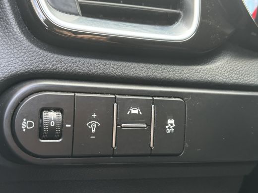 Kia Ceed Sportswagon 1.0 T-GDi DynamicPlusLine | Parkeer Camera | Stuur Verwarming | Stoel Verwarming | Apple Carplay ActivLease financial lease