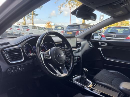 Kia Ceed Sportswagon 1.0 T-GDi DynamicPlusLine | Parkeer Camera | Stuur Verwarming | Stoel Verwarming | Apple Carplay ActivLease financial lease