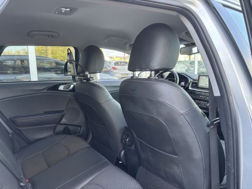 Kia Ceed Sportswagon 1.0 T-GDi DynamicPlusLine | Parkeer Camera | Stuur Verwarming | Stoel Verwarming | Apple Carplay ActivLease financial lease