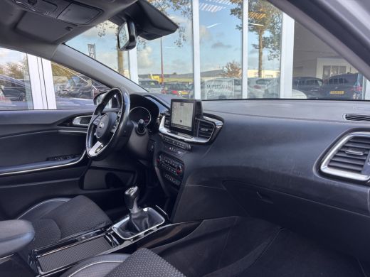 Kia Ceed Sportswagon 1.0 T-GDi DynamicPlusLine | Parkeer Camera | Stuur Verwarming | Stoel Verwarming | Apple Carplay ActivLease financial lease
