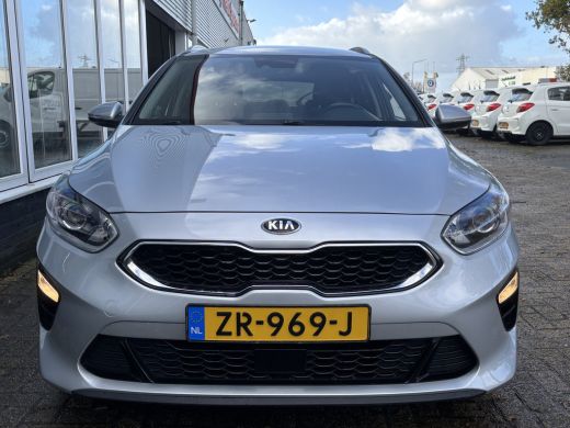 Kia Ceed Sportswagon 1.0 T-GDi DynamicPlusLine | Parkeer Camera | Stuur Verwarming | Stoel Verwarming | Apple Carplay ActivLease financial lease