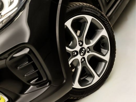 Kia Picanto 1.0 T-GDI X-Line (APPLE CARPLAY, NAVIGATIE, LEDER, CAMERA, STUUR/STOELVERWARMING, SPORTSTOELEN, L... ActivLease financial lease