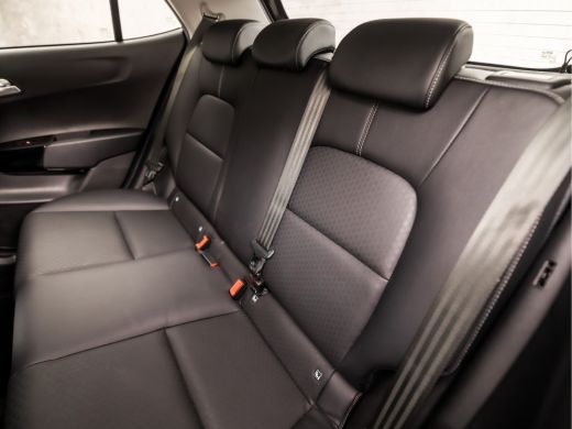 Kia Picanto 1.0 T-GDI X-Line (APPLE CARPLAY, NAVIGATIE, LEDER, CAMERA, STUUR/STOELVERWARMING, SPORTSTOELEN, L... ActivLease financial lease