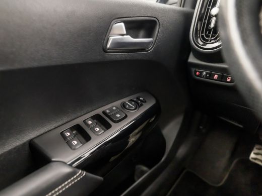 Kia Picanto 1.0 T-GDI X-Line (APPLE CARPLAY, NAVIGATIE, LEDER, CAMERA, STUUR/STOELVERWARMING, SPORTSTOELEN, L... ActivLease financial lease