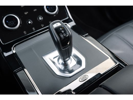 Land Rover Range Rover Evoque P300e AWD R-Dynamic S | Cold Climate | 20 Inch | Dodehoek Assistent | El. achterklep | Keyless Entry ActivLease financial lease
