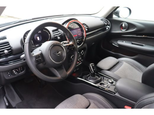 Mini Clubman Cooper Automaat / Achteruitrijcamera / Comfort Access / LED / Comfortstoelen / Stoelverwarming / ... ActivLease financial lease