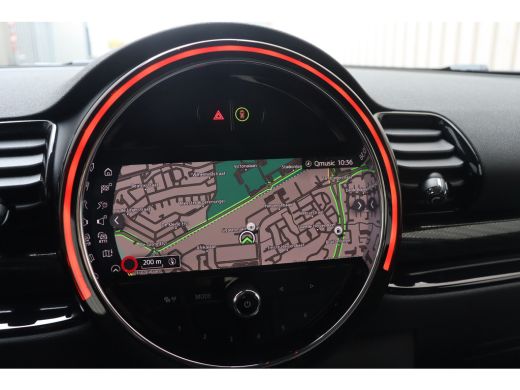 Mini Clubman Cooper Automaat / Achteruitrijcamera / Comfort Access / LED / Comfortstoelen / Stoelverwarming / ... ActivLease financial lease