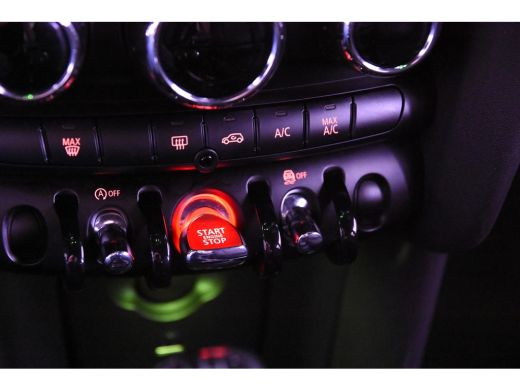 Mini One 1.5 One Pepper *1ste Eigenaar*Navigatie*Cruise control* ActivLease financial lease