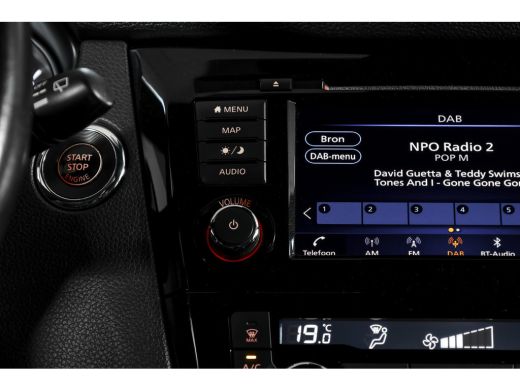 Nissan QASHQAI 1.3 DIG-T Tekna + 140 PK | Pano | Adapt. Cruise | Stoel-+Voorruitverw. | PDC | 360 Camera | NAV +... ActivLease financial lease