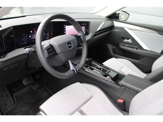 Opel Astra Sports Tourer 1.6 180pk Hybrid Elegance AUTOMATIC | Elektrisch bedienbare achterklep met sensorst... ActivLease financial lease