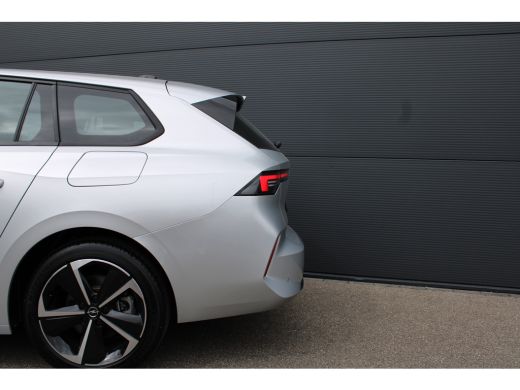 Opel Astra Sports Tourer 1.6 180pk Turbo Hybrid | Airco (automatisch) | Apple Carplay/Android Auto | Autonom... ActivLease financial lease
