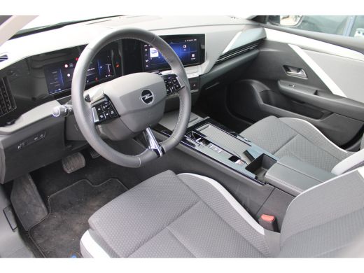 Opel Astra Sports Tourer 1.6 180pk Turbo Hybrid | Airco (automatisch) | Apple Carplay/Android Auto | Autonom... ActivLease financial lease