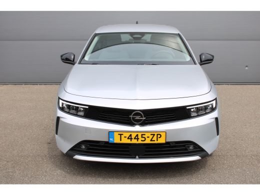 Opel Astra Sports Tourer 1.6 TURBO 180PK HYBRID AUTOMAAT | Achterbank in delen neerklapbaar | Airco | Airco ... ActivLease financial lease