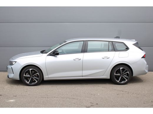 Opel Astra Sports Tourer 1.6 TURBO 180PK HYBRID AUTOMAAT | Achterbank in delen neerklapbaar | Airco | Airco ... ActivLease financial lease