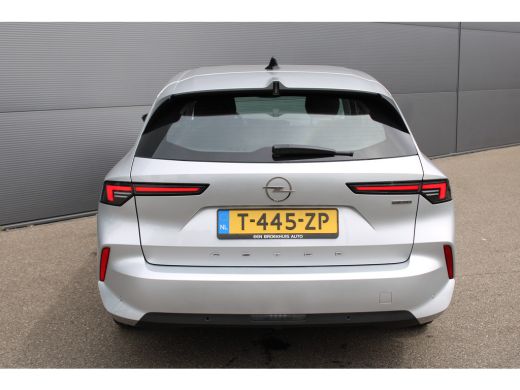 Opel Astra Sports Tourer 1.6 TURBO 180PK HYBRID AUTOMAAT | Achterbank in delen neerklapbaar | Airco | Airco ... ActivLease financial lease