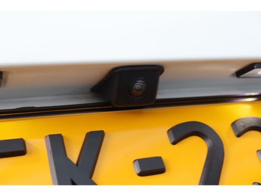 Opel Corsa 1.2 75PK 5-DRS ELEGANCE GS-LINE / NAVI / LEDER / CLIMA / LED / PDC / 17" LMV / UNIEK / CAMERA / P... ActivLease financial lease