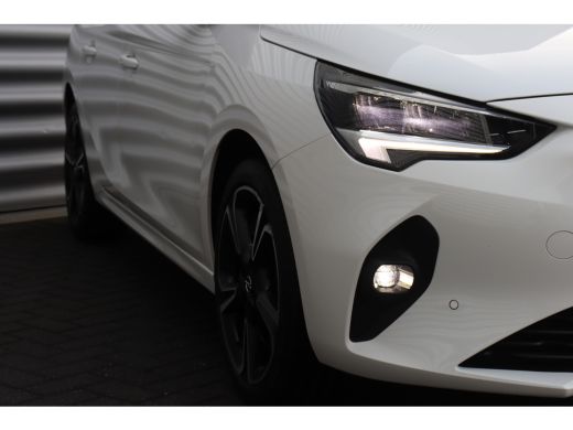 Opel Corsa 1.2 75PK 5-DRS ELEGANCE GS-LINE / NAVI / LEDER / CLIMA / LED / PDC / 17" LMV / UNIEK / CAMERA / P... ActivLease financial lease