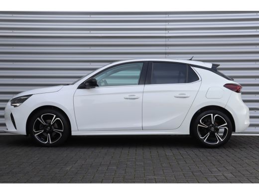 Opel Corsa 1.2 75PK 5-DRS ELEGANCE GS-LINE / NAVI / LEDER / CLIMA / LED / PDC / 17" LMV / UNIEK / CAMERA / P... ActivLease financial lease
