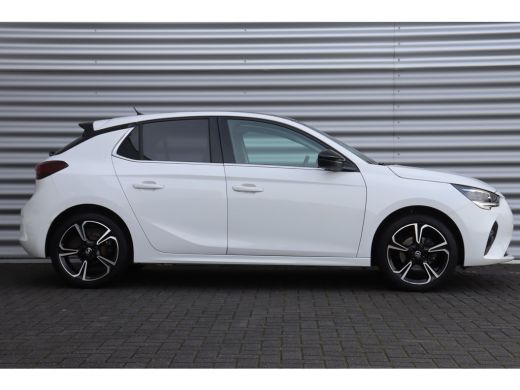 Opel Corsa 1.2 75PK 5-DRS ELEGANCE GS-LINE / NAVI / LEDER / CLIMA / LED / PDC / 17" LMV / UNIEK / CAMERA / P... ActivLease financial lease