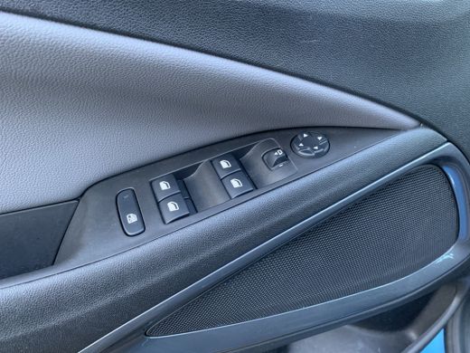 Opel Crossland X 1.2 Turbo Innovation Airco | AGR-Stoelen | Camera | Cruise Control | Keyless | LED | Navi | PDC V... ActivLease financial lease